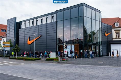 who are nikes global suppliers